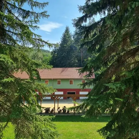 Zöldsziget Menedék, Rendezvény-és Üdülőközpont