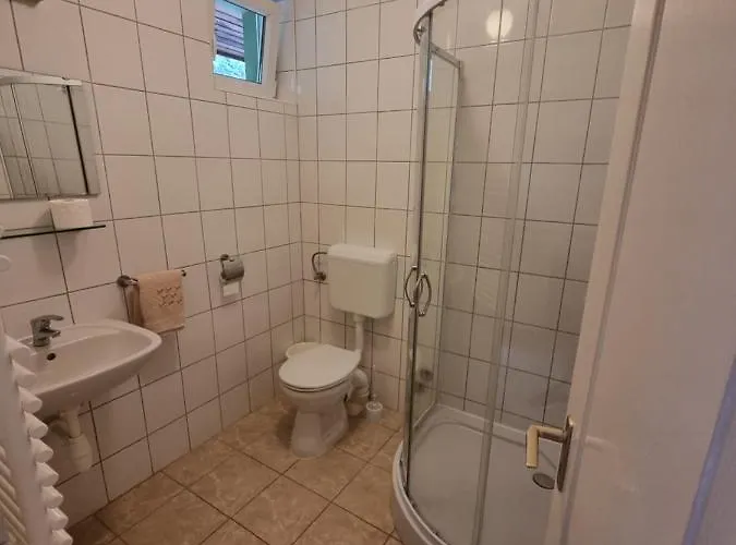 Rezort Zoeldsziget Menedek, Rendezveny-es Pihenohaz