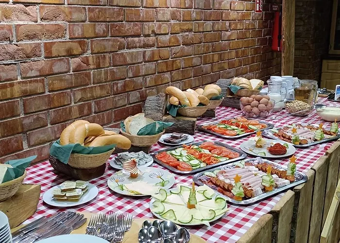 Zoeldsziget Menedek, Rendezveny-es Pihenohaz